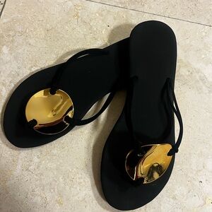 Chic Black Sandals with Gold Accent